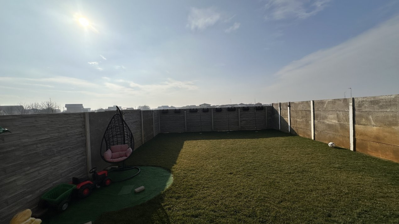 COMISION 0% Duplex pe parter 3 camere, 90 mp, in Mosnita Veche 26, foxfort.ro