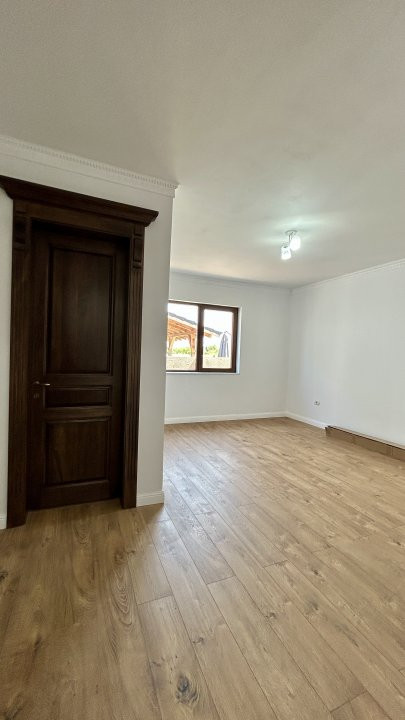 Case de vanzare Ghiroda Central 16