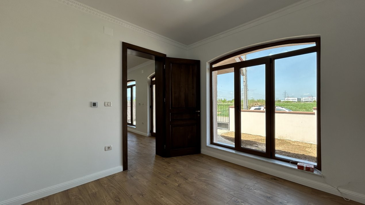 Casa individuala cu 4 camere, 130 mp utili - zona Ghiroda 11, foxfort.ro
