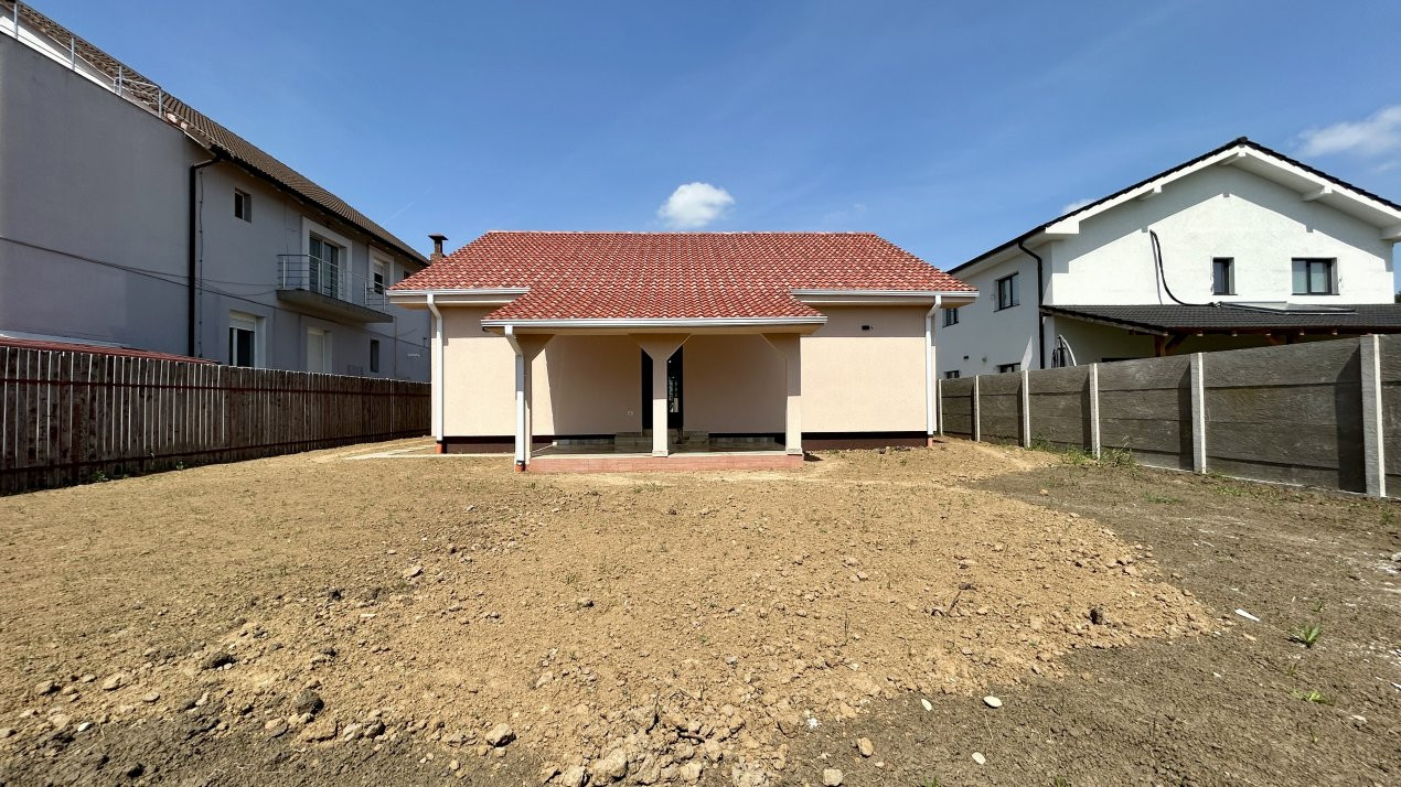Casa individuala cu 4 camere, 130 mp utili - zona Ghiroda 21, foxfort.ro