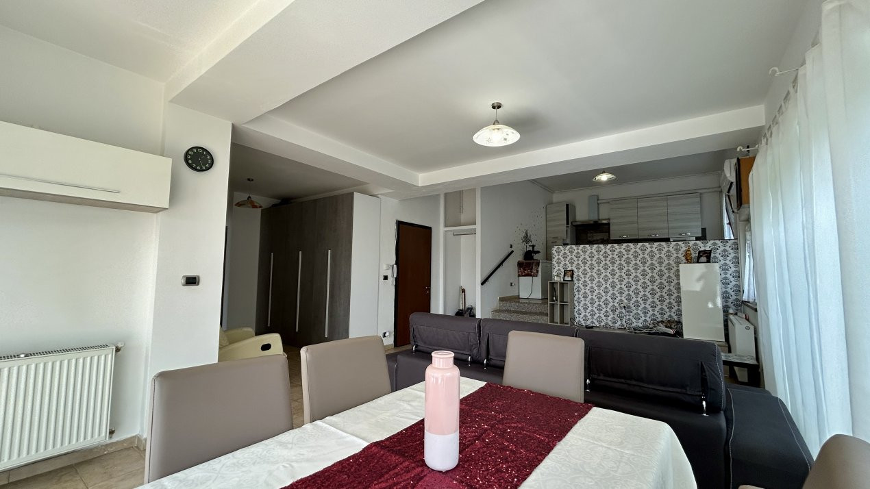 Apartament cu 3 camere la parter si teren de 160 mp - Ghiroda 3, foxfort.ro