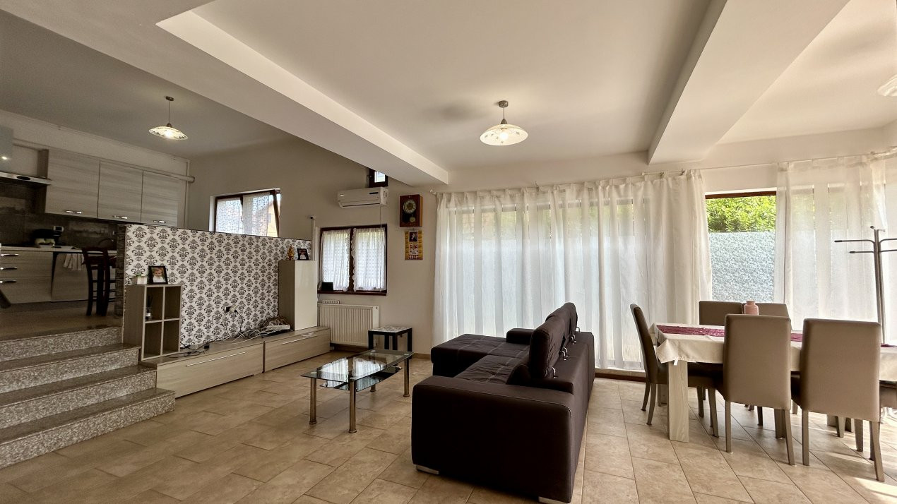 Apartament cu 3 camere la parter si teren de 160 mp - Ghiroda 6, foxfort.ro