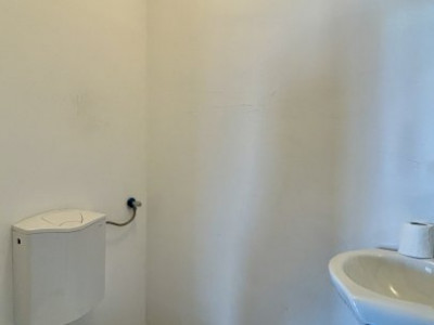 Apartament cu 3 camere la parter si teren de 160 mp - Ghiroda imagine mica 14, foxfort.ro