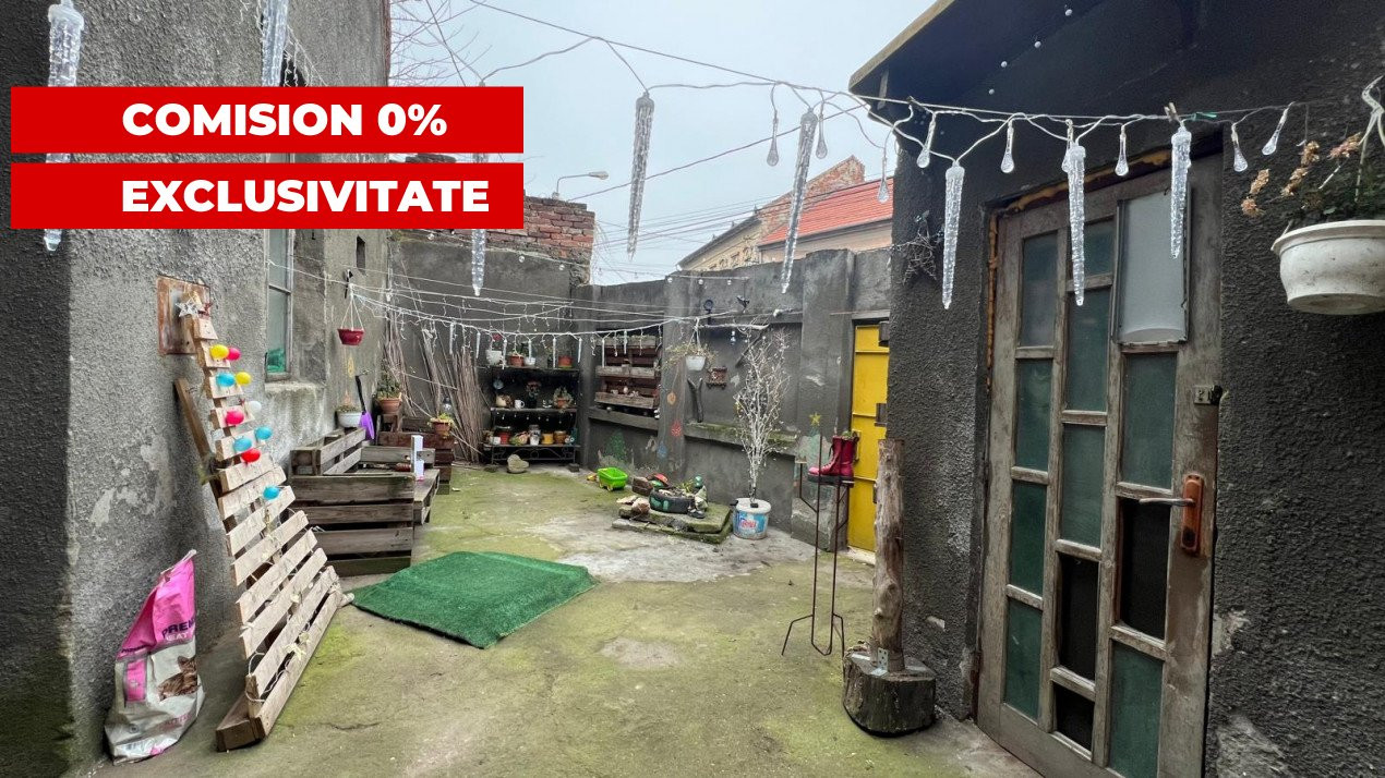 COMISION 0% Casa de vanzare cu 5 apartamente la curte comuna in zona Traian 1, foxfort.ro