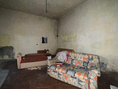 COMISION 0% Casa de vanzare cu 5 apartamente la curte comuna in zona Traian imagine mica 16, foxfort.ro