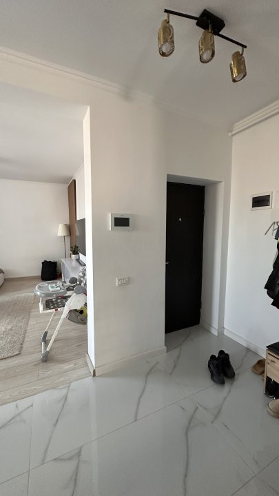 Apartament cu 3 camere la etajul 3 in Giroc 17, foxfort.ro