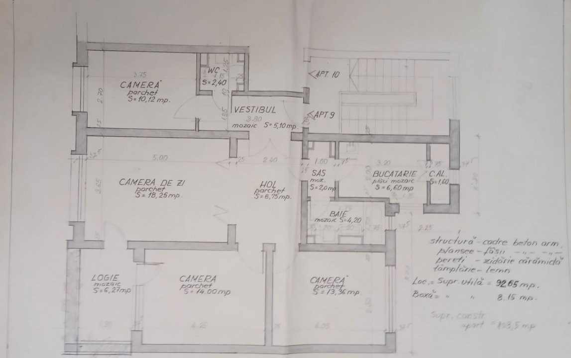 Apartament cu 4 camere de 92mp - zona Ultracentral 6, foxfort.ro