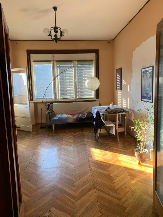 Apartament cu 4 camere de 92mp - zona Ultracentral 9, foxfort.ro