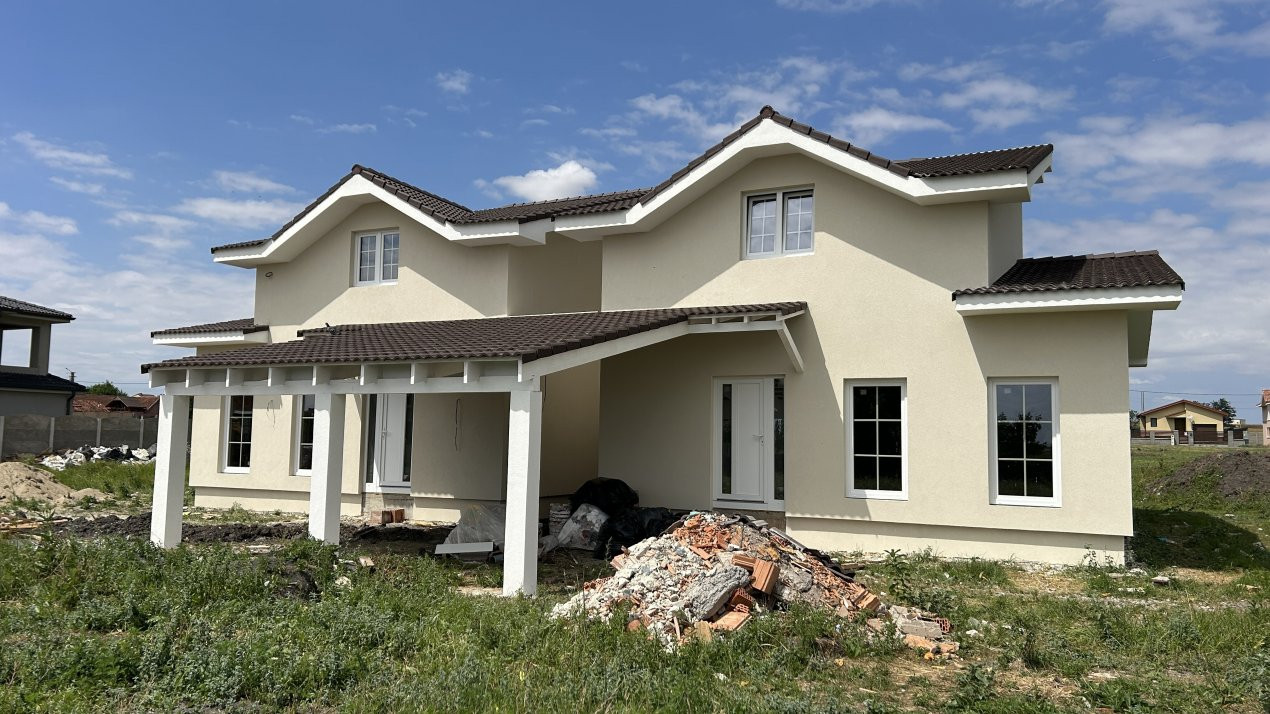 Duplex cu 4 camere si teren de 372 mp - zona Sanandrei 2, foxfort.ro