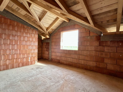 Duplex cu 4 camere si teren de 372 mp - zona Sanandrei imagine mica 12, foxfort.ro