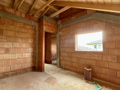 Duplex cu 4 camere si teren de 372 mp - zona Sanandrei imagine mica 15, foxfort.ro