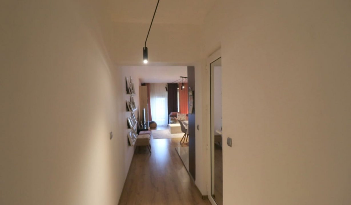 COMISION 0% Casa individuala cu 9 camere si suprafata de 397 mp - Dumbravita 11, foxfort.ro