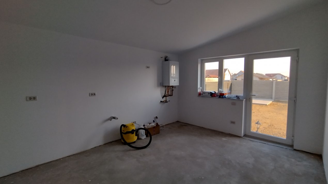 Casa individuala 4 camere, Sanmihaiu Roman - Teren 440 mp 7, foxfort.ro