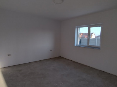 Casa individuala 4 camere, Sanmihaiu Roman - Teren 440 mp imagine mica 6, foxfort.ro