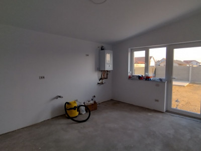 Casa individuala 4 camere, Sanmihaiu Roman - Teren 440 mp imagine mica 7, foxfort.ro