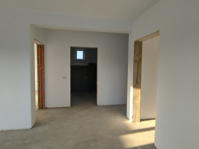 Casa individuala 4 camere, Sanmihaiu Roman - Teren 440 mp imagine mica 12, foxfort.ro