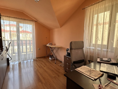 Duplex 4 camere, 126 mp, si teren de 300 mp in Giroc imagine mica 5, foxfort.ro