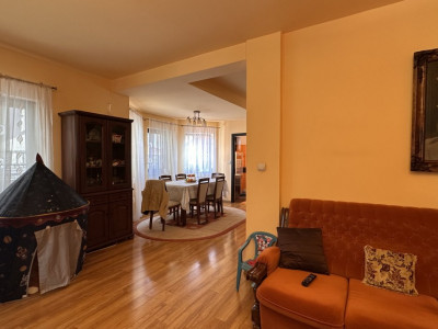 Duplex 4 camere, 126 mp, si teren de 300 mp in Giroc imagine mica 11, foxfort.ro