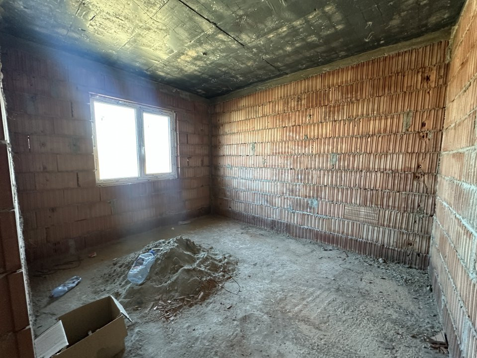 COMISION 0% Duplex individual, 5 camere si teren de 410 mp, zona Mosnita 8, foxfort.ro