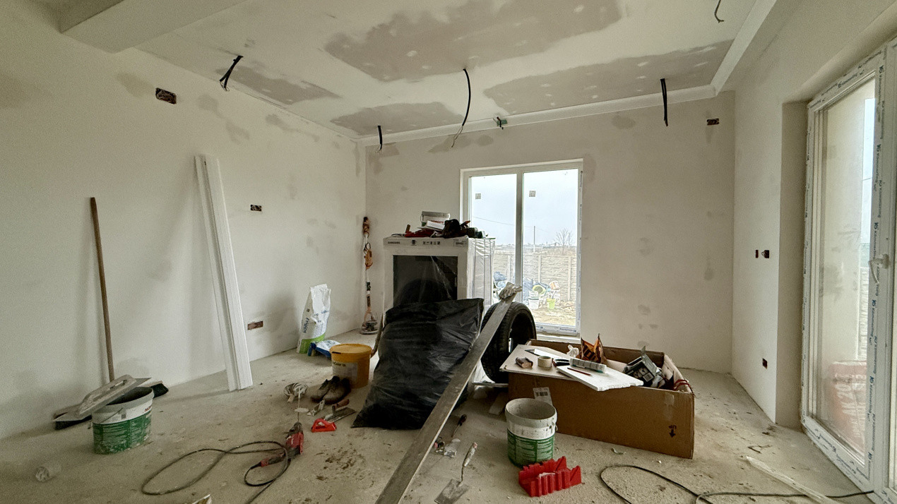 COMISION 0% Duplex individual, 5 camere si teren de 410 mp, zona Mosnita 3, foxfort.ro