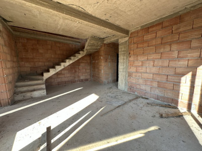 COMISION 0% Duplex individual, 5 camere si teren de 410 mp, zona Mosnita imagine mica 2, foxfort.ro