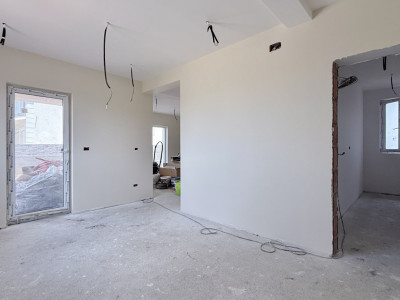 COMISION 0% Duplex individual, 5 camere si teren de 410 mp, zona Mosnita imagine mica 6, foxfort.ro