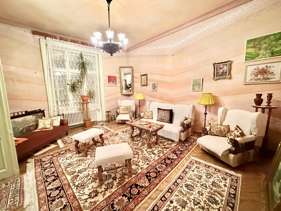 COMISION 0% Apartament cu 4 camere in cladire istorica - Piata Maria 3, foxfort.ro