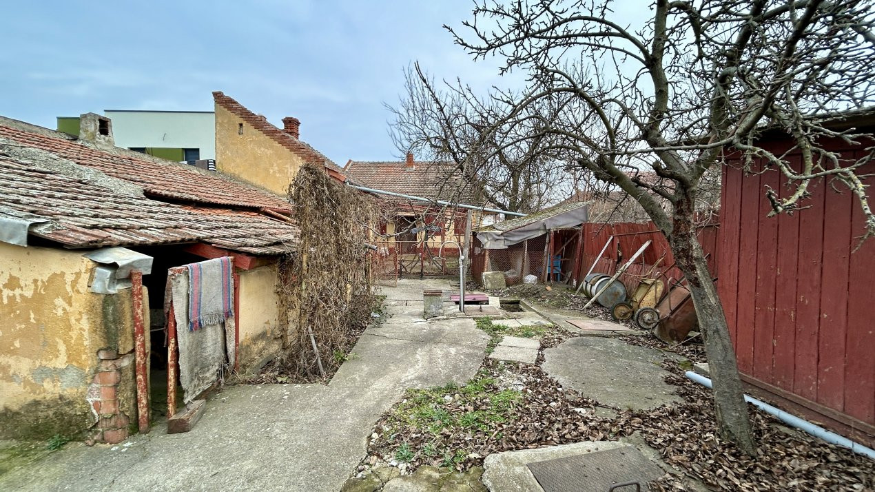 COMISION 0% Teren intravilan pentru bloc  666 mp - zona Bogdanestilor 7, foxfort.ro