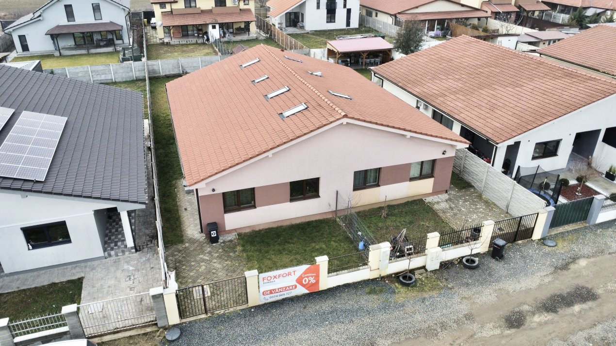 Case de vanzare Mosnita Noua Est 3