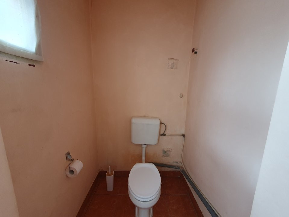 COMISION 0% Apartament cu 4 camere decomandat, la curte comuna - zona Fabric 14, foxfort.ro