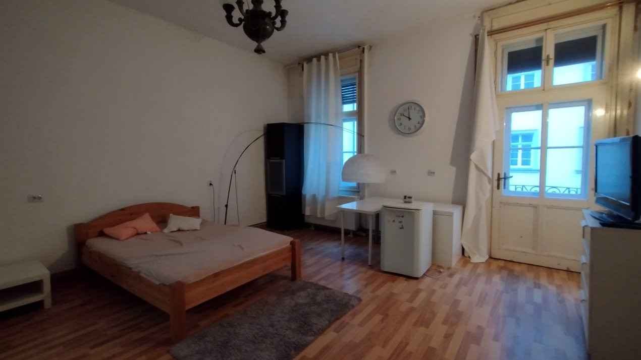 Apartament 2 camere 93 mp totali - terasa si balcon, zona Piata Victoriei 1, foxfort.ro