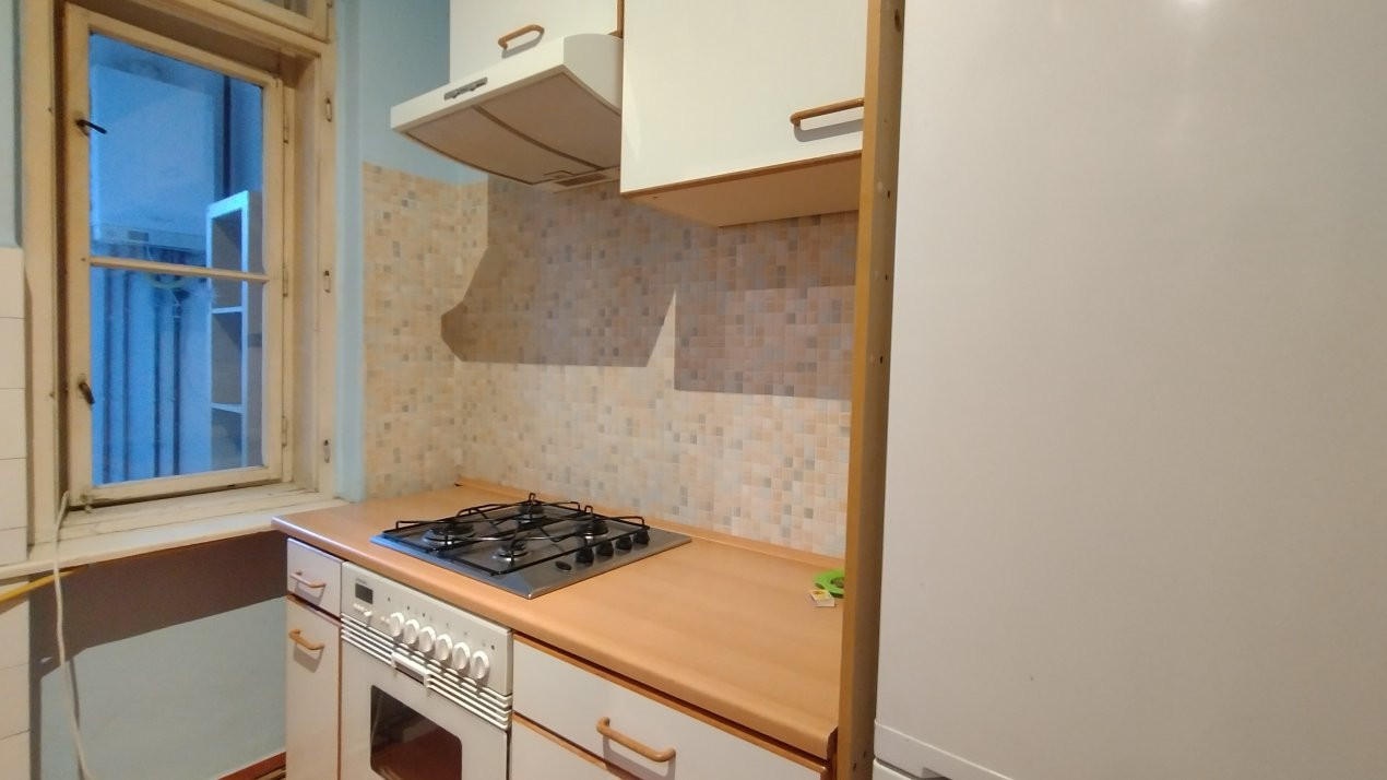 Apartament 2 camere 93 mp totali - terasa si balcon, zona Piata Victoriei 3, foxfort.ro