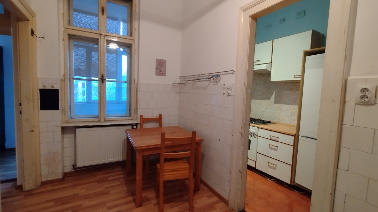 Apartament 2 camere 93 mp totali - terasa si balcon, zona Piata Victoriei 16, foxfort.ro