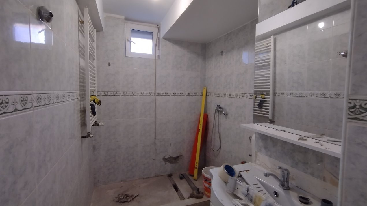Apartament 2 camere, demisol - Zona Central 3, foxfort.ro