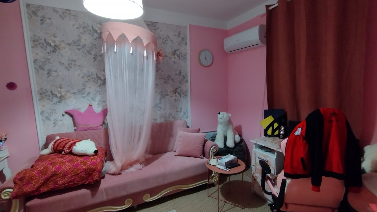 Casa individuala 4 camere, zona Ronat - Teren 902 mp 5, foxfort.ro