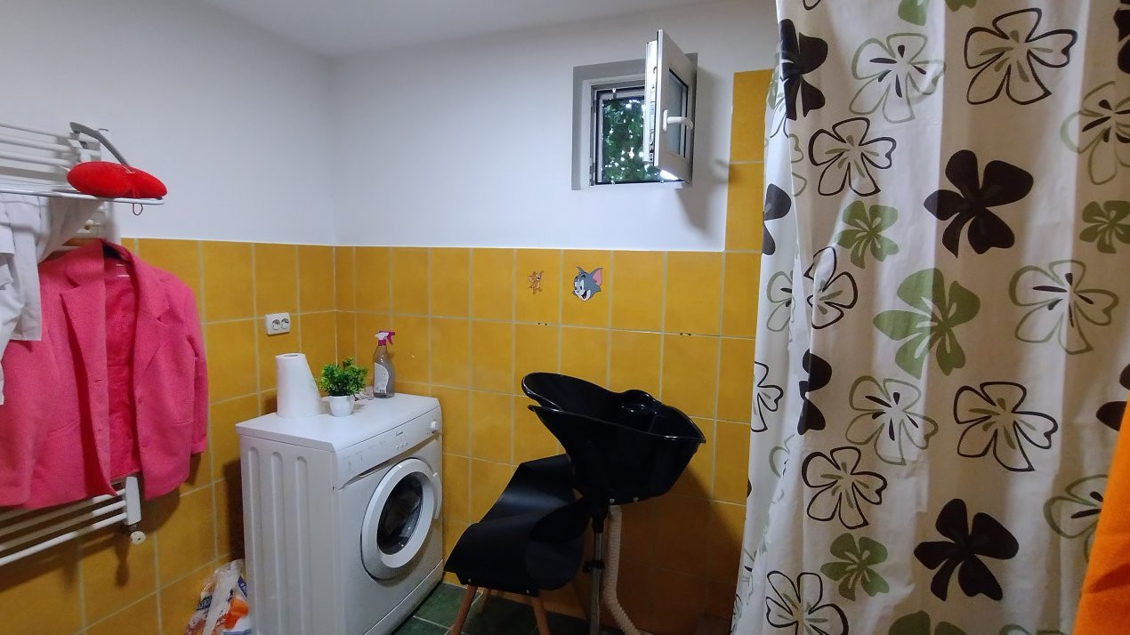 Casa individuala 4 camere, zona Ronat - Teren 902 mp 9, foxfort.ro