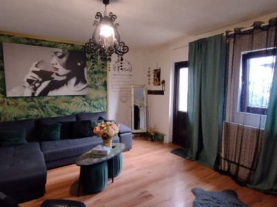 Casa individuala 4 camere, zona Ronat - Teren 902 mp imagine mica 2, foxfort.ro