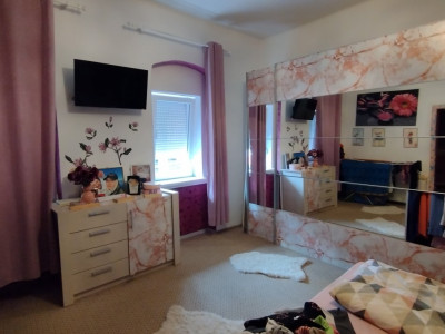 Casa individuala 4 camere, zona Ronat - Teren 902 mp imagine mica 4, foxfort.ro