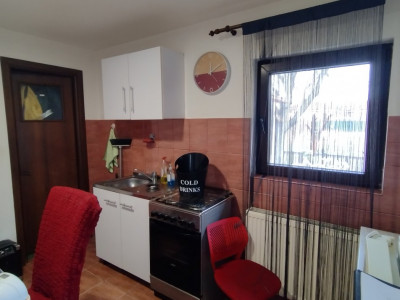 Casa individuala 4 camere, zona Ronat - Teren 902 mp imagine mica 8, foxfort.ro