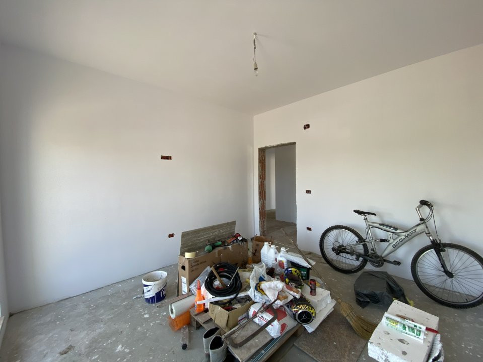 Duplex cu 3 camere si teren de 350 mp, zona linistita - Remetea Mare 9, foxfort.ro