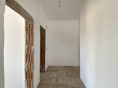 Duplex cu 3 camere si teren de 350 mp, zona linistita - Remetea Mare imagine mica 10, foxfort.ro