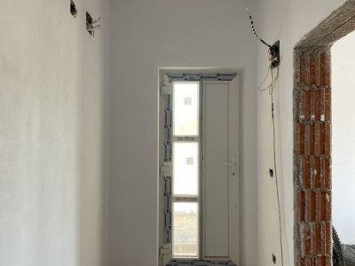 Duplex cu 3 camere si teren de 350 mp, zona linistita - Remetea Mare imagine mica 11, foxfort.ro