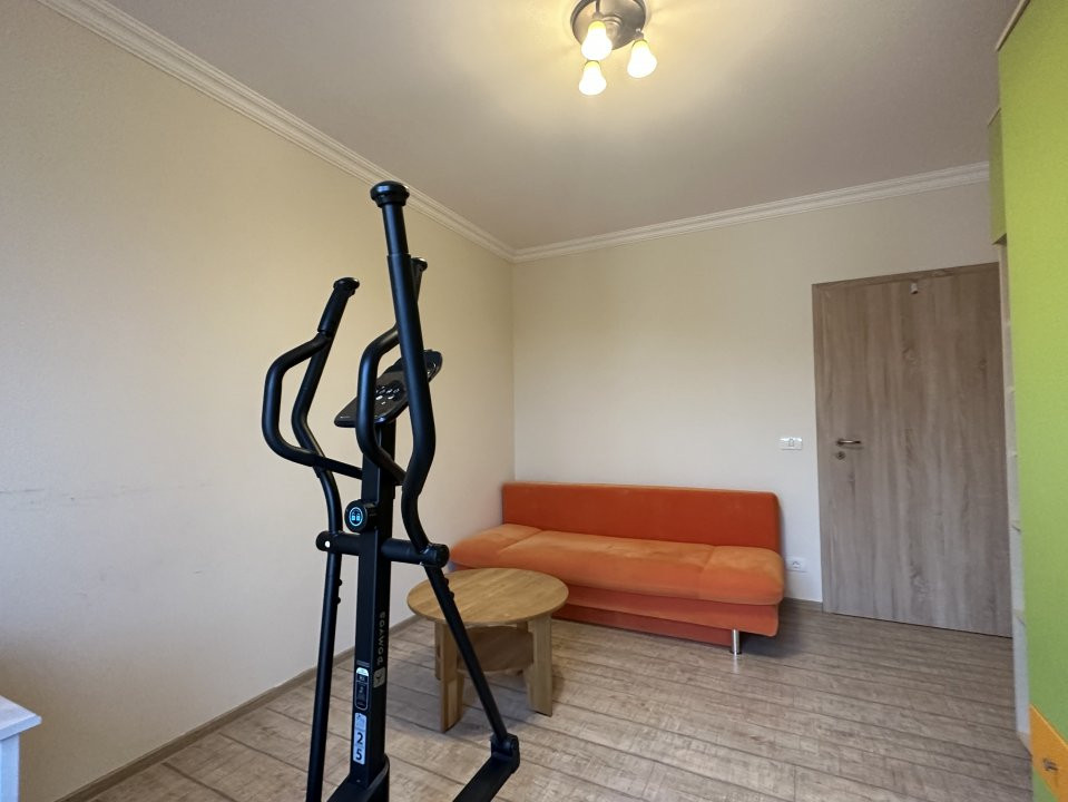 Apartament cu 3 camere de inchiriat in Giroc 6, foxfort.ro