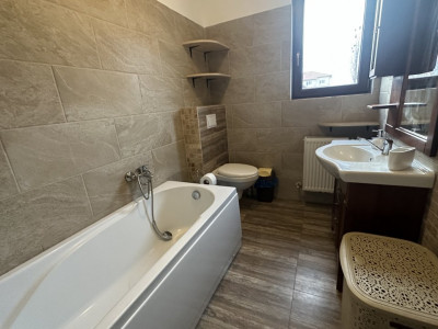 Apartament cu 3 camere de inchiriat in Giroc imagine mica 8, foxfort.ro