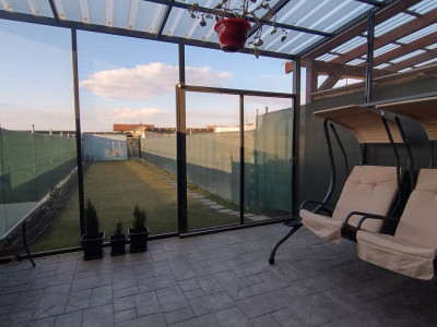 Casa insiruita, 4 camere, Sacalaz - arhitectura moderna, 2 locuri de parcare imagine mica 10, foxfort.ro