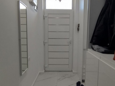 Casa insiruita, 4 camere, Sacalaz - arhitectura moderna, 2 locuri de parcare imagine mica 13, foxfort.ro