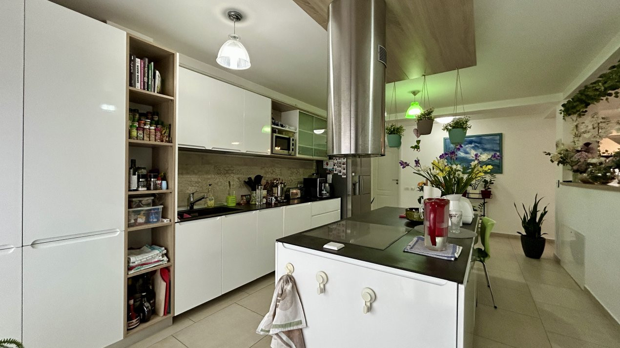 COMISION 0% Penthouse de vanzare 4 camere Dumbravita - Kaufland 18, foxfort.ro