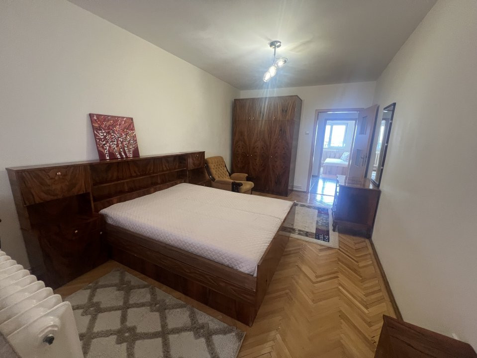 Apartament cu 3 camere de inchiriat in Timisoara, zona Sala Olimpia 3, foxfort.ro
