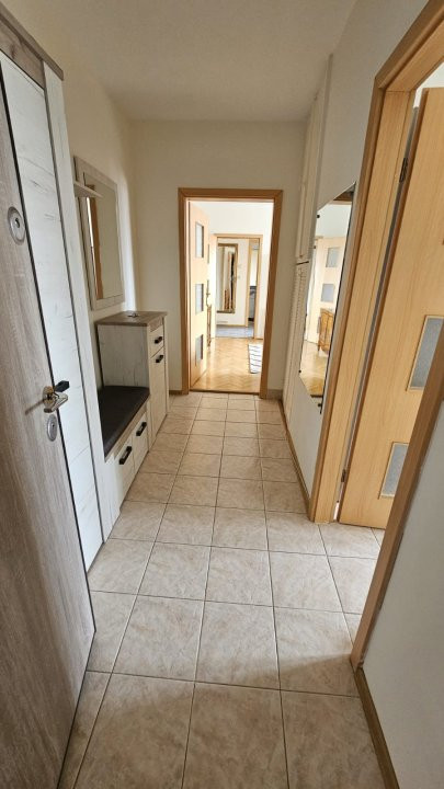 Apartament cu 3 camere de inchiriat in Timisoara, zona Sala Olimpia 8, foxfort.ro