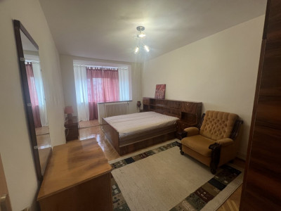 Apartament cu 3 camere de inchiriat in Timisoara, zona Sala Olimpia imagine mica 4, foxfort.ro